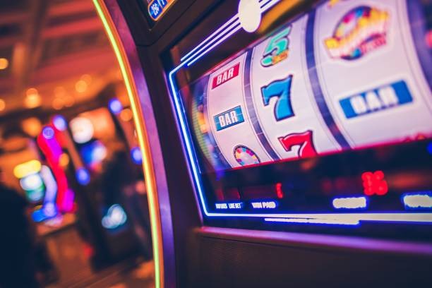 Game rules and paytable information displayed on screen